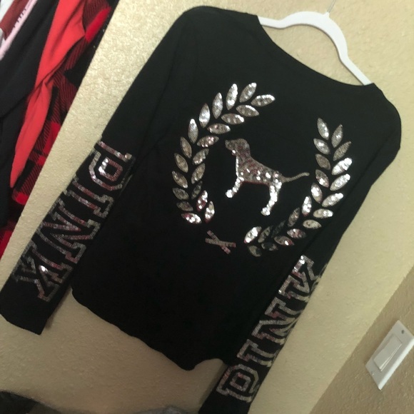 Victoria’s Secret pink BLING top! - Picture 2 of 4